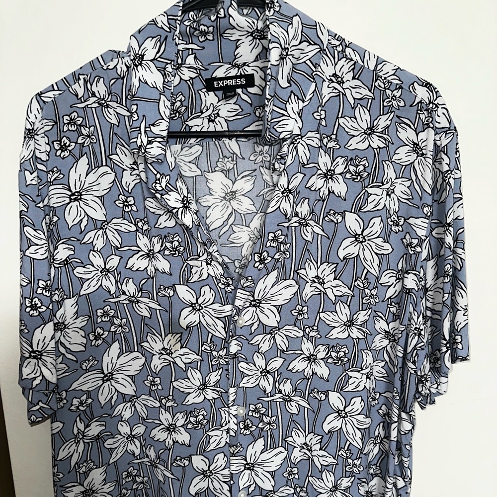 Express Men’s Casual Button Down